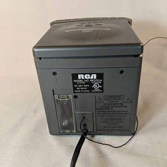 RCA Mini Silver Stereo Clock Radio Dual Alarm RP3751A READ PARTS CD NOT WORKING - Picture 5 of 8